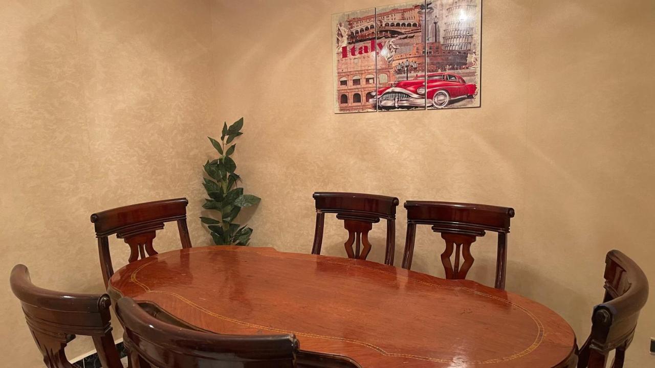 Fancy Close To Airport Fully Furnished *