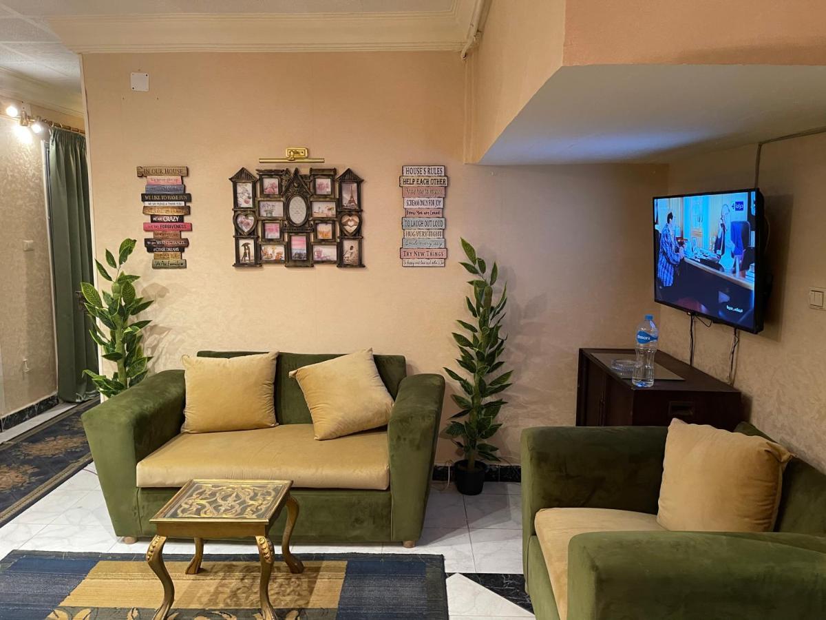 Apartamento Fancy Close To Airport Fully Furnished *