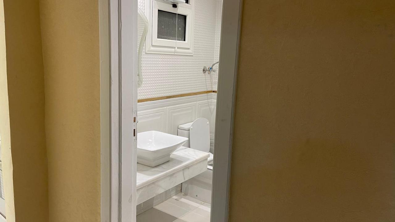 Fancy Close To Airport Fully Furnished